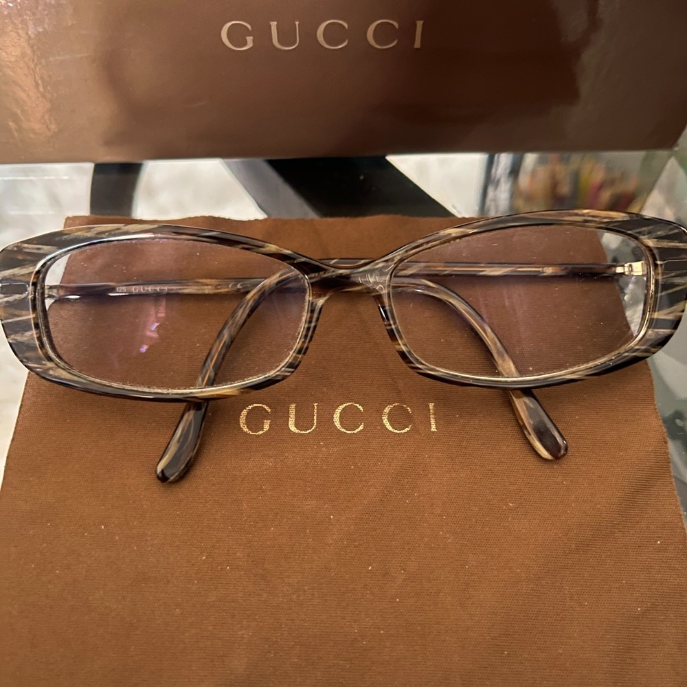 Gucci printed glasses frames